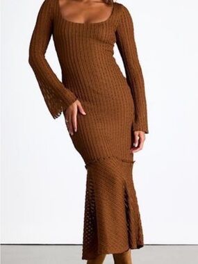 NWT Lulus Ribbed Knit Scoop Neck Maxi Dress in Brown